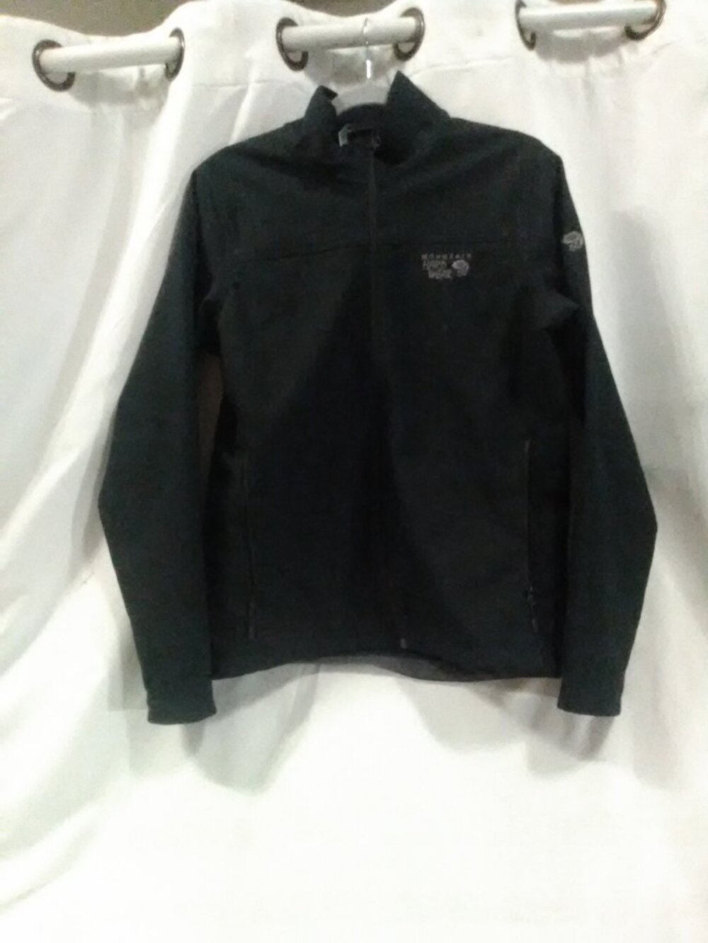 Mountain hardware lite coat